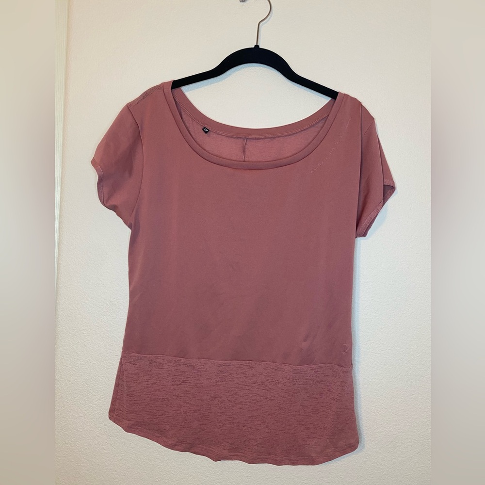 Gymshark top size medium